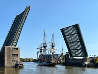  Drawbridge on Christiana River, Wilmington, DE